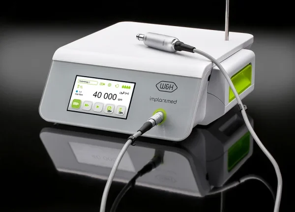 Fiziodispenser Implantmed Plus SI-1023 cu pedala cu fir W&H - imagine 4
